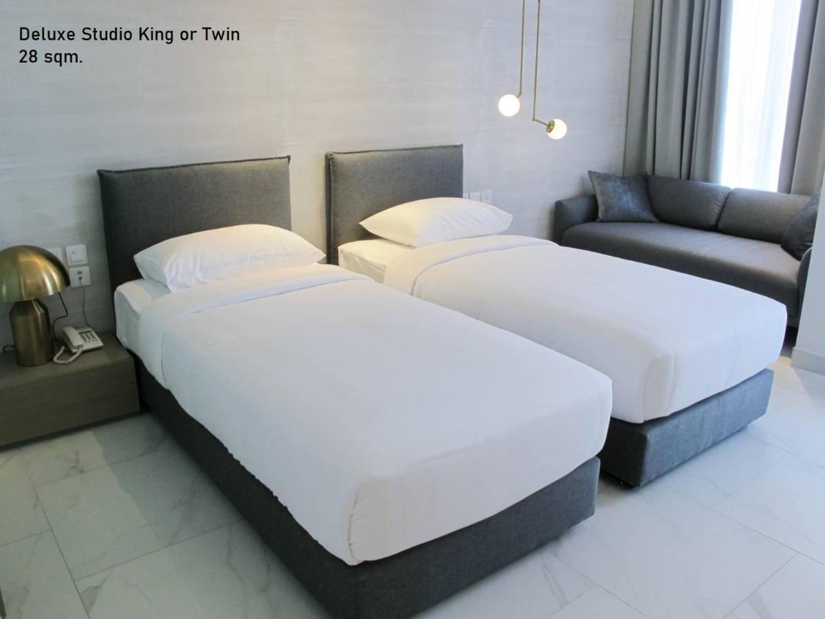 Ashley Hotel Bkk Bangkok Esterno foto