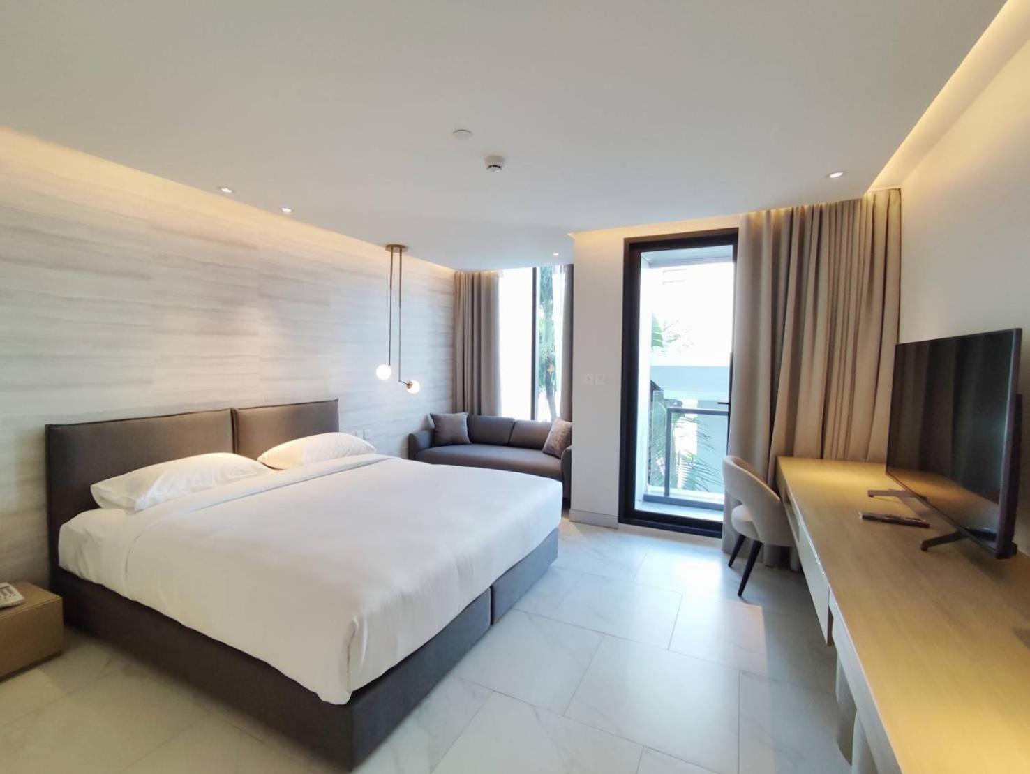 Ashley Hotel Bkk Bangkok Esterno foto